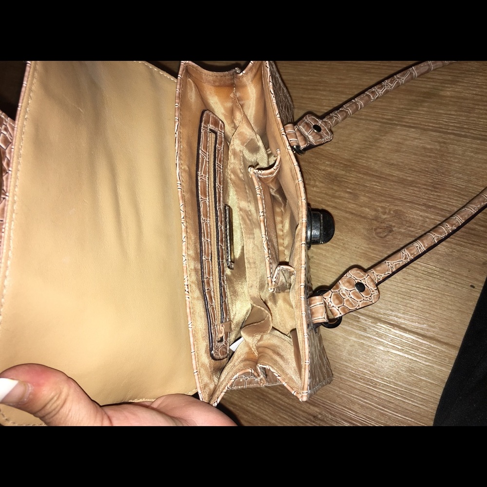 Small Purse - Picture 2 of 2